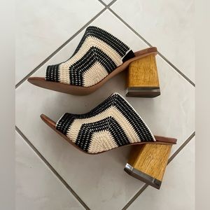 Like New!!! Gorgeous Handmade Leather and fabric heels